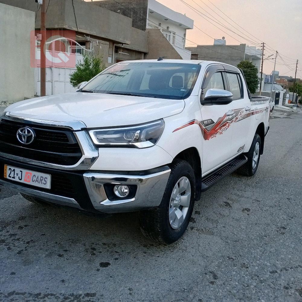 تويوتا هايلوكس